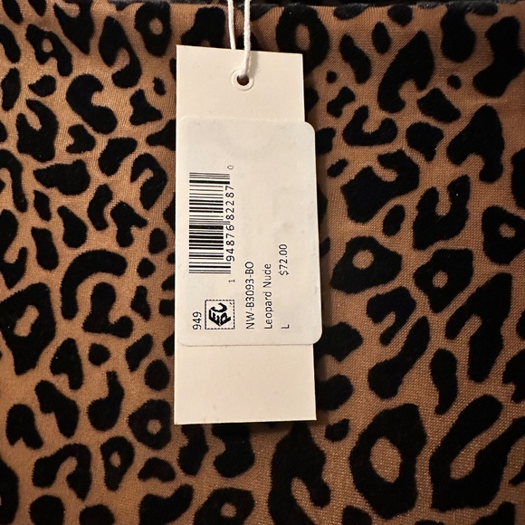 Leopard Set - Picture 3 of 3